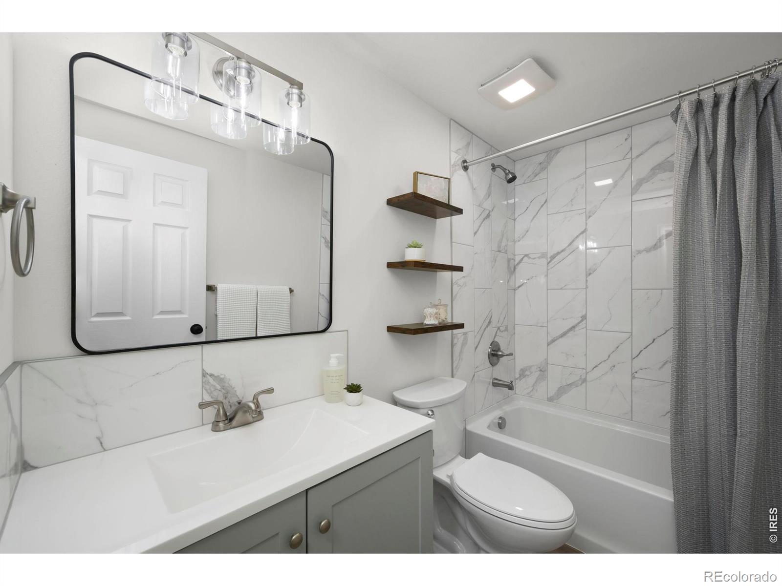 MLS Image #14 for 262 e 5th avenue,longmont, Colorado