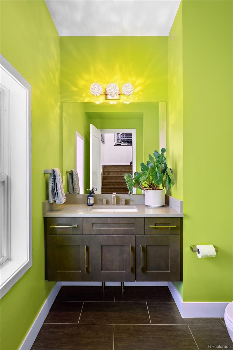MLS Image #21 for 750  kearney street,denver, Colorado