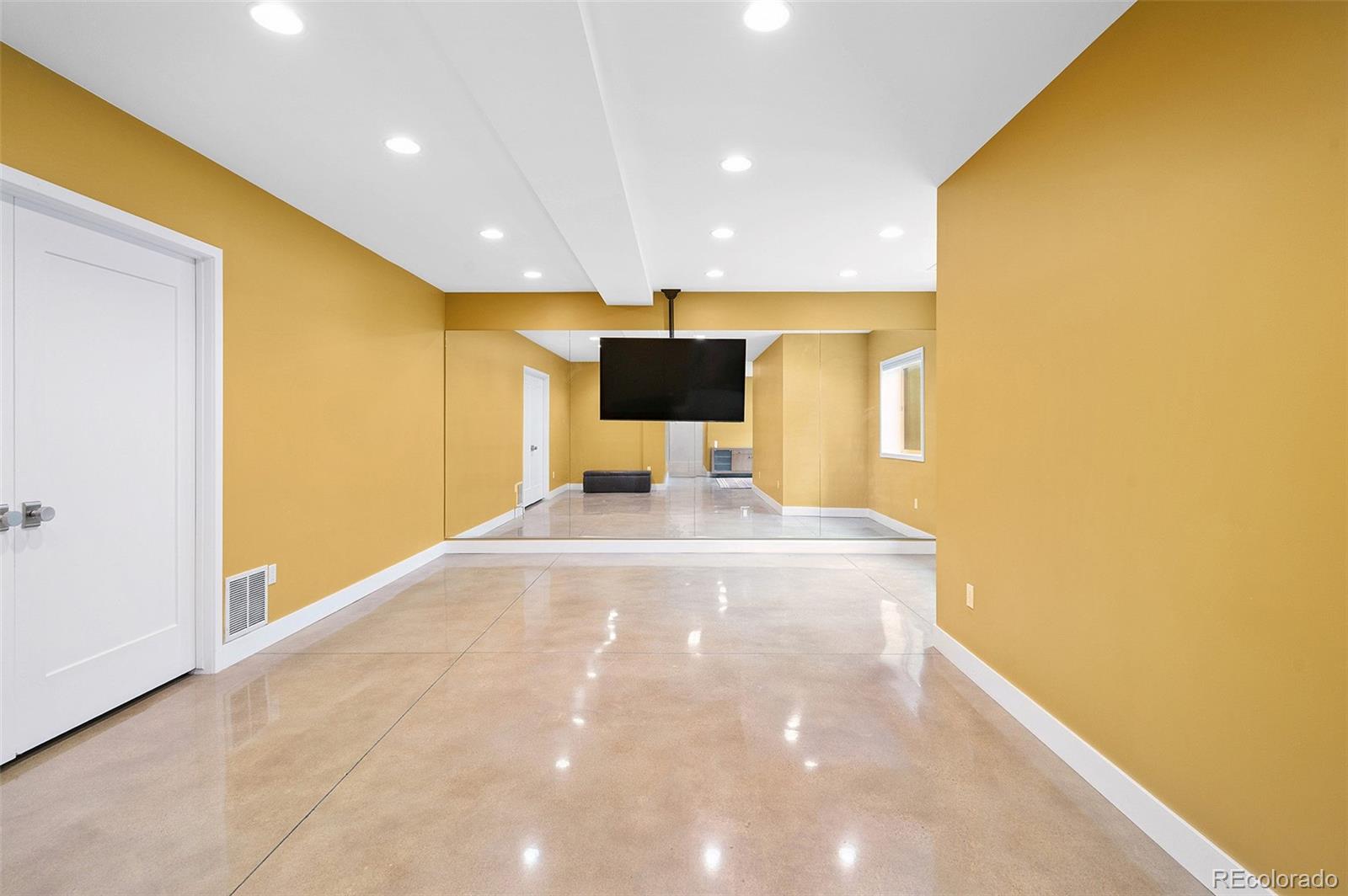 MLS Image #37 for 750  kearney street,denver, Colorado