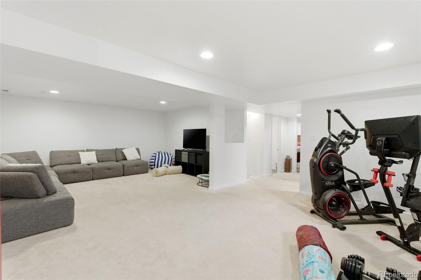 MLS Image #23 for 8985 w euclid avenue,littleton, Colorado