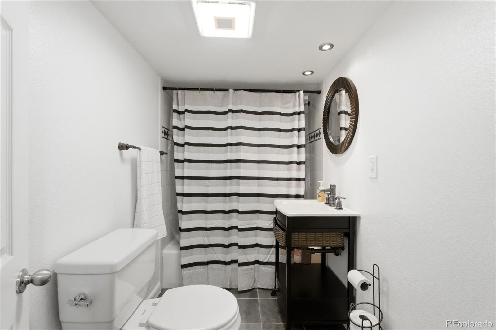 MLS Image #26 for 8985 w euclid avenue,littleton, Colorado