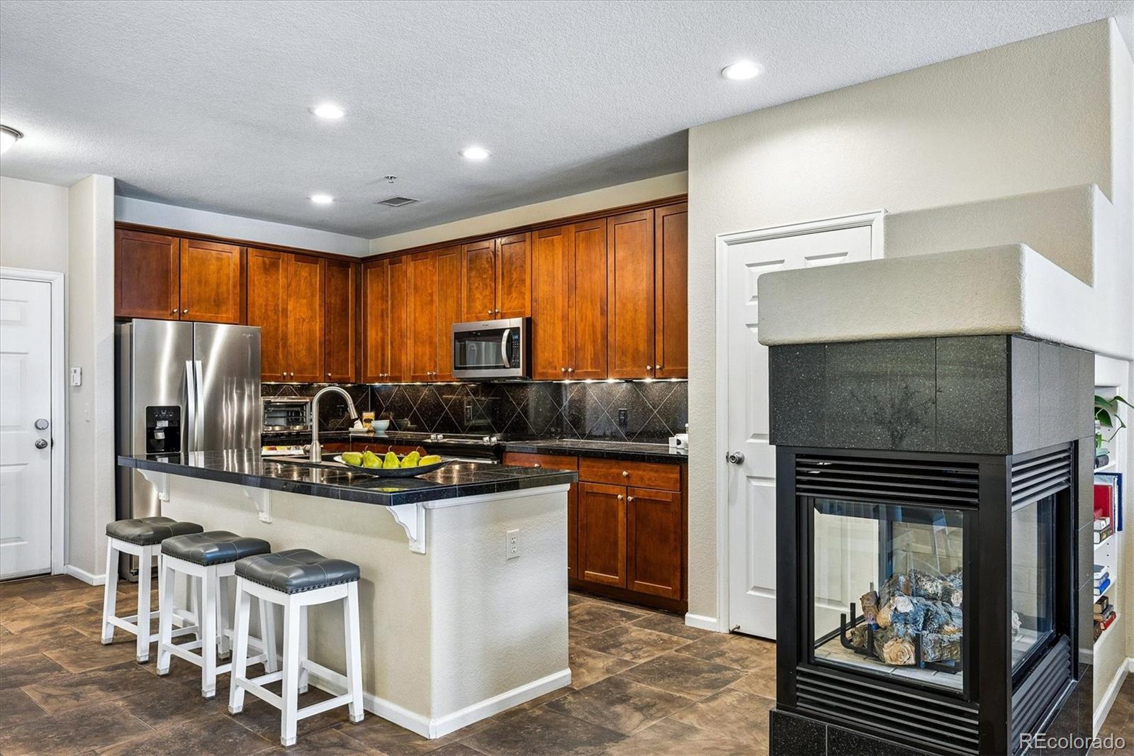 MLS Image #10 for 10007  martin luther king boulevard 103,denver, Colorado