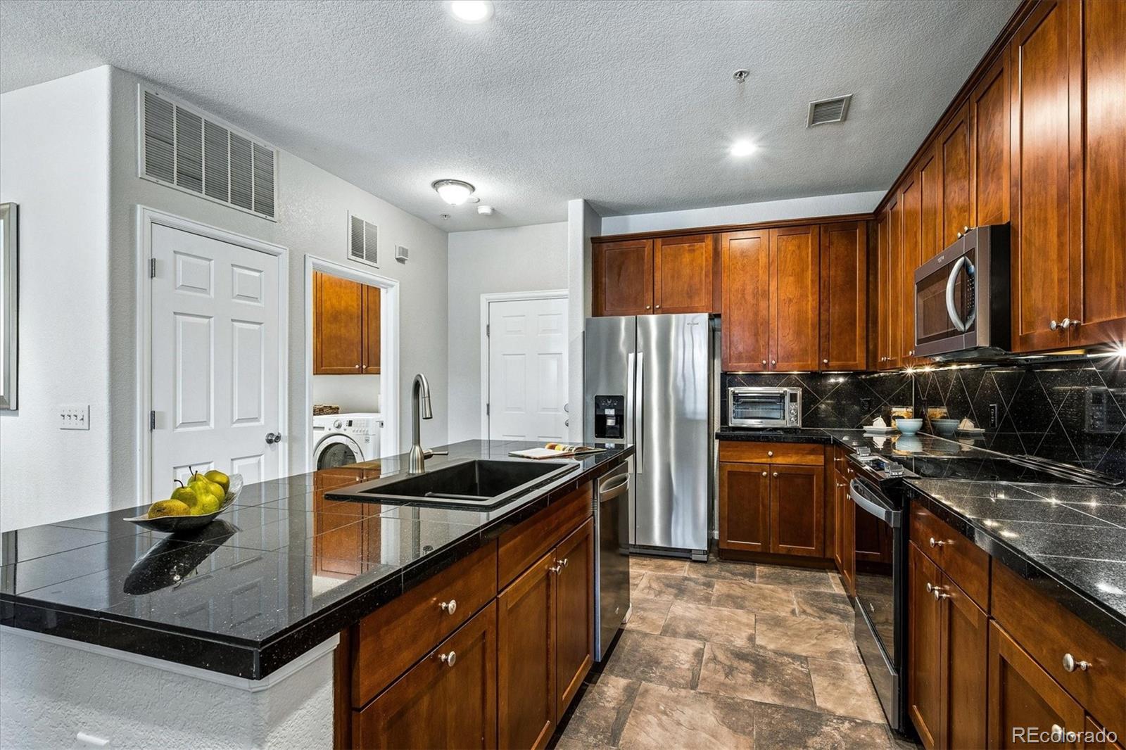 MLS Image #12 for 10007  martin luther king boulevard 103,denver, Colorado