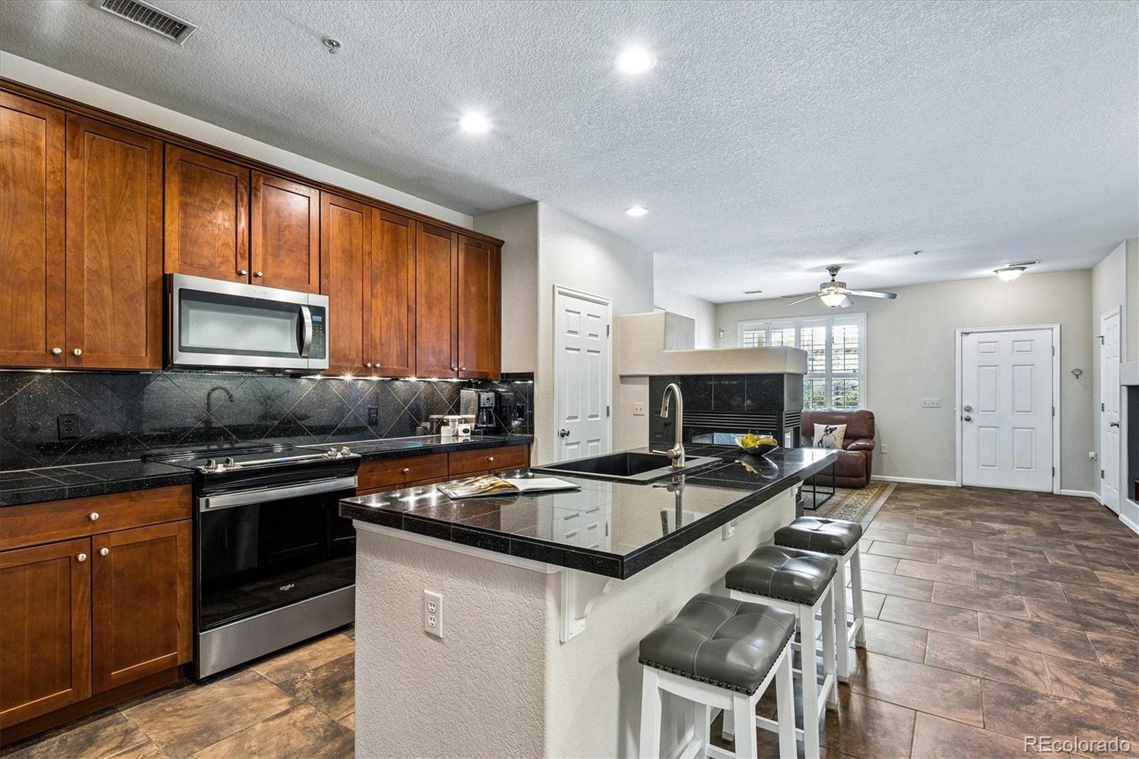 MLS Image #13 for 10007  martin luther king boulevard 103,denver, Colorado
