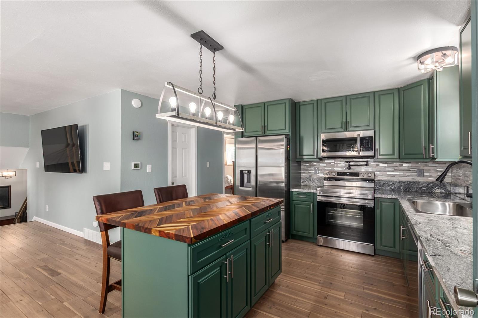 MLS Image #15 for 4055  jet wing place,colorado springs, Colorado