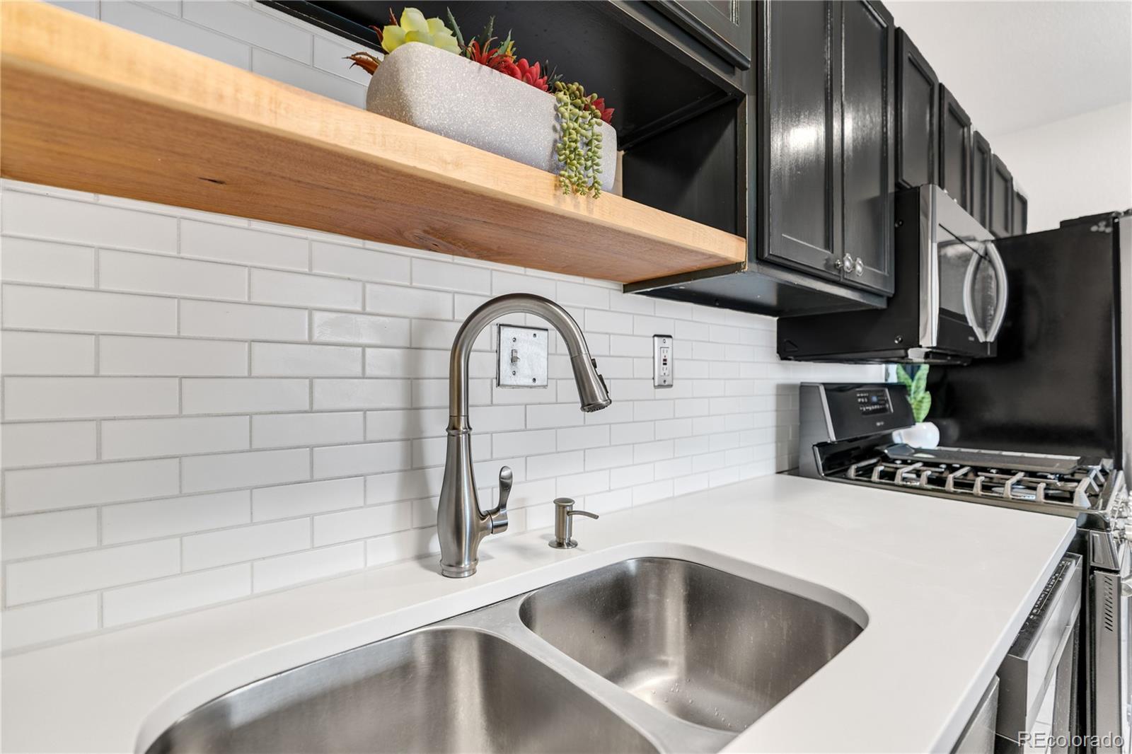 MLS Image #24 for 2438 w 35th avenue,denver, Colorado