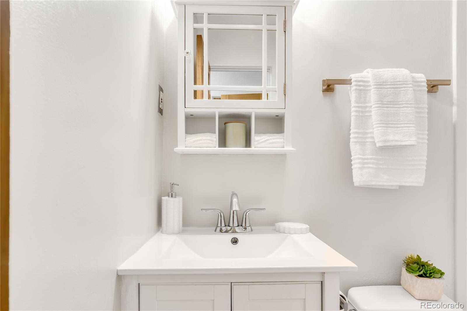 MLS Image #30 for 2438 w 35th avenue,denver, Colorado