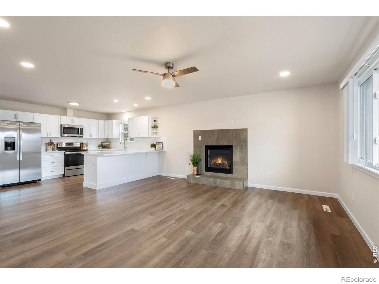 MLS Image #5 for 881  19th street,loveland, Colorado