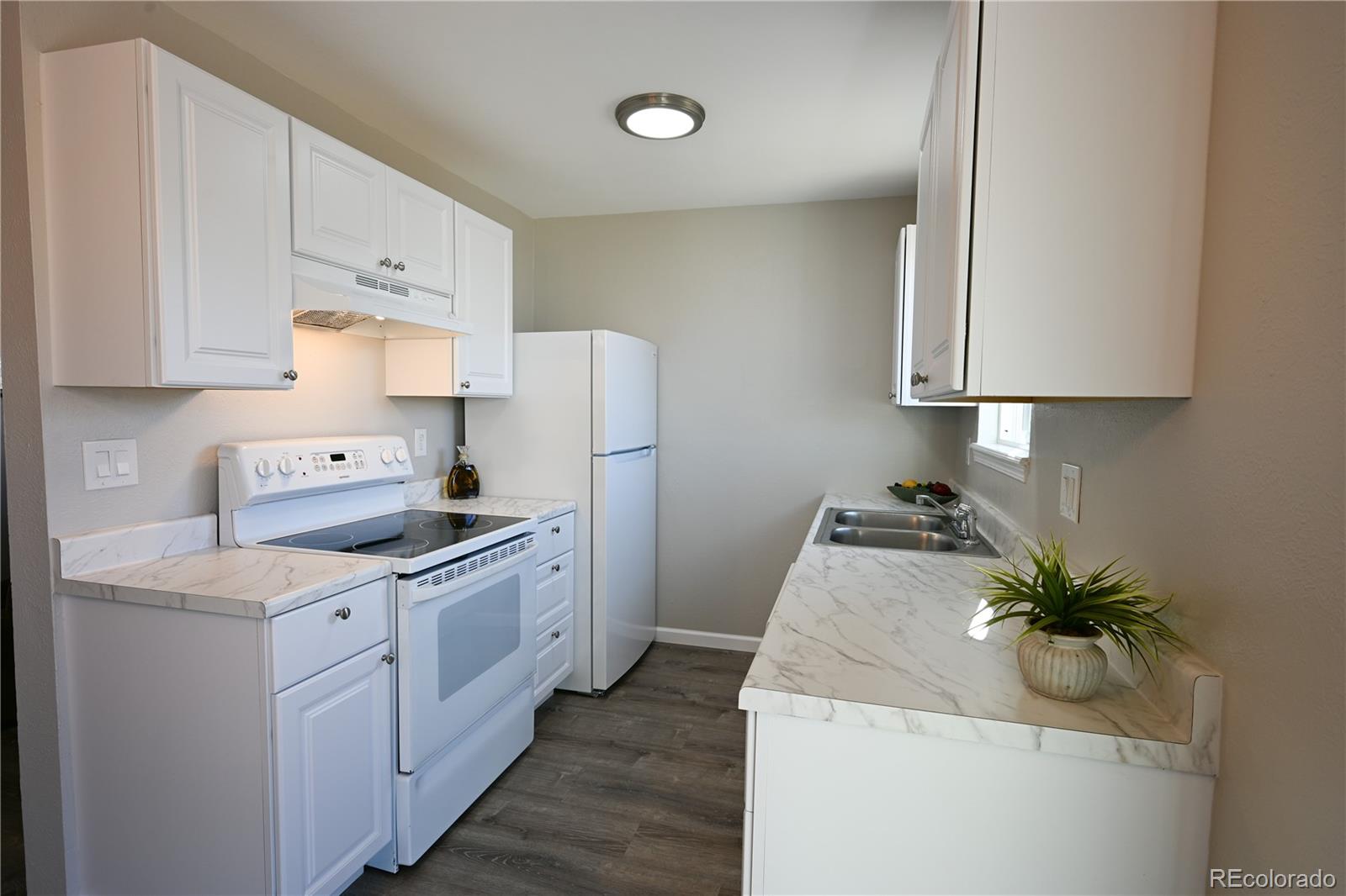 MLS Image #4 for 4933 s rifle court,aurora, Colorado