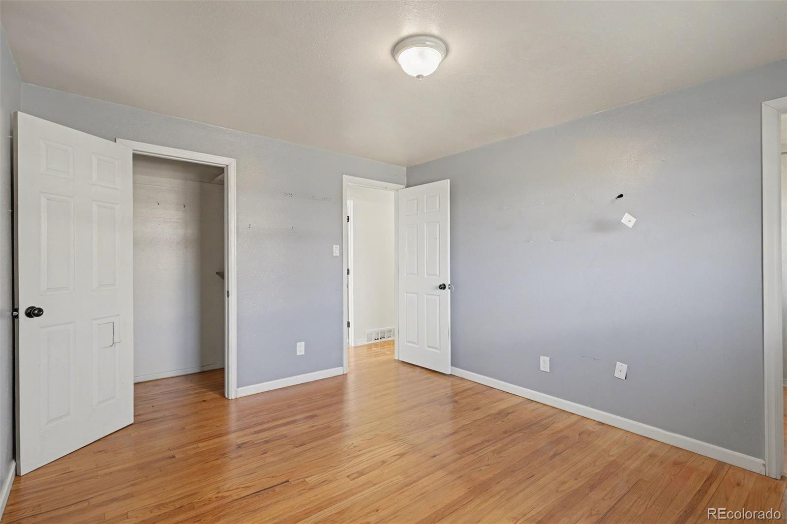 MLS Image #11 for 5475 s lakeview street,littleton, Colorado