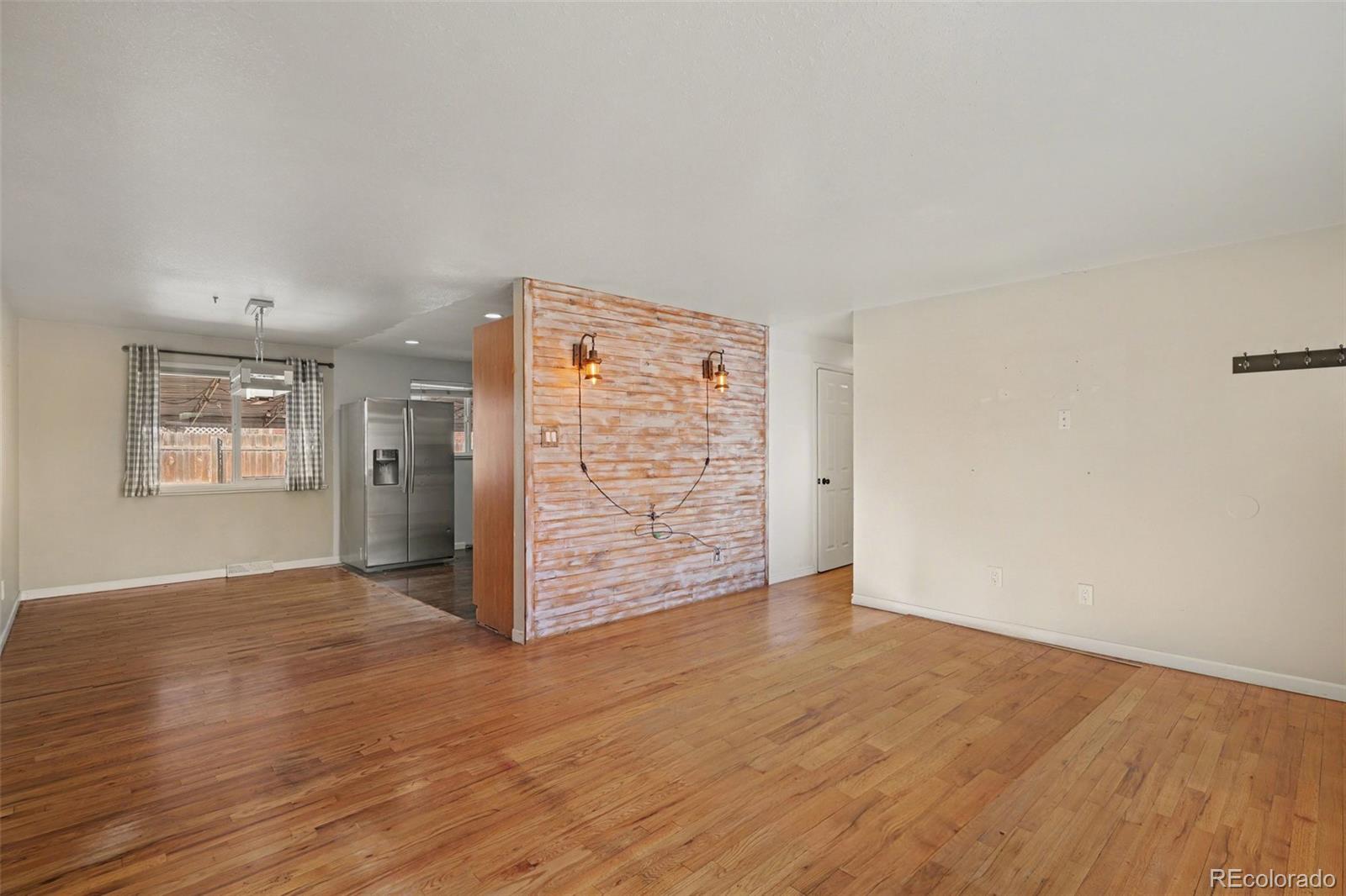 MLS Image #6 for 5475 s lakeview street,littleton, Colorado