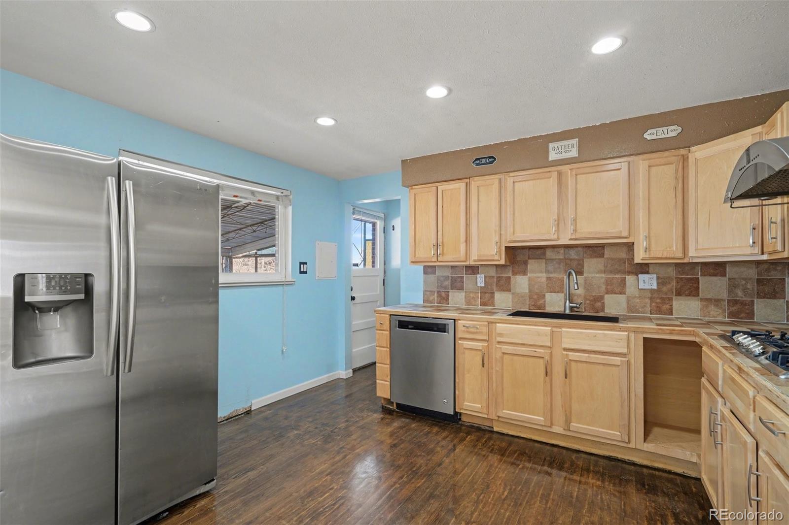 MLS Image #8 for 5475 s lakeview street,littleton, Colorado