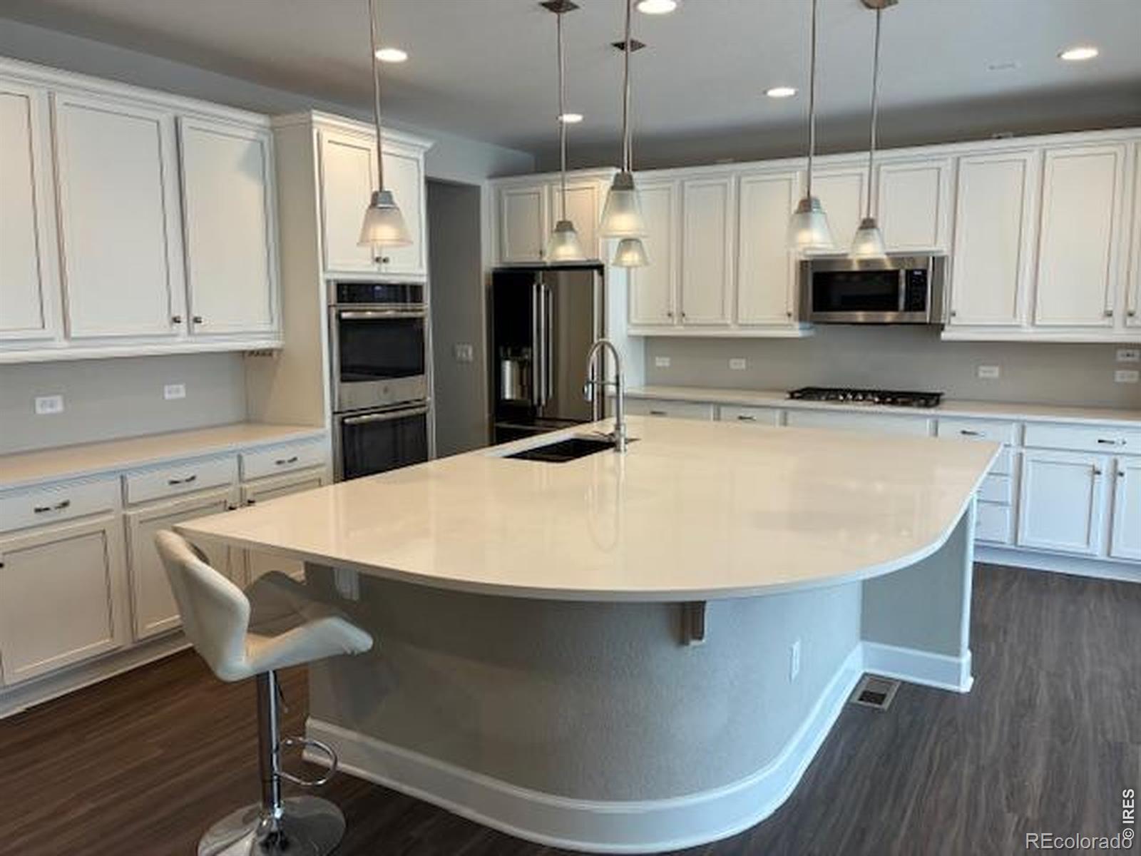 MLS Image #5 for 132  equinox circle,erie, Colorado