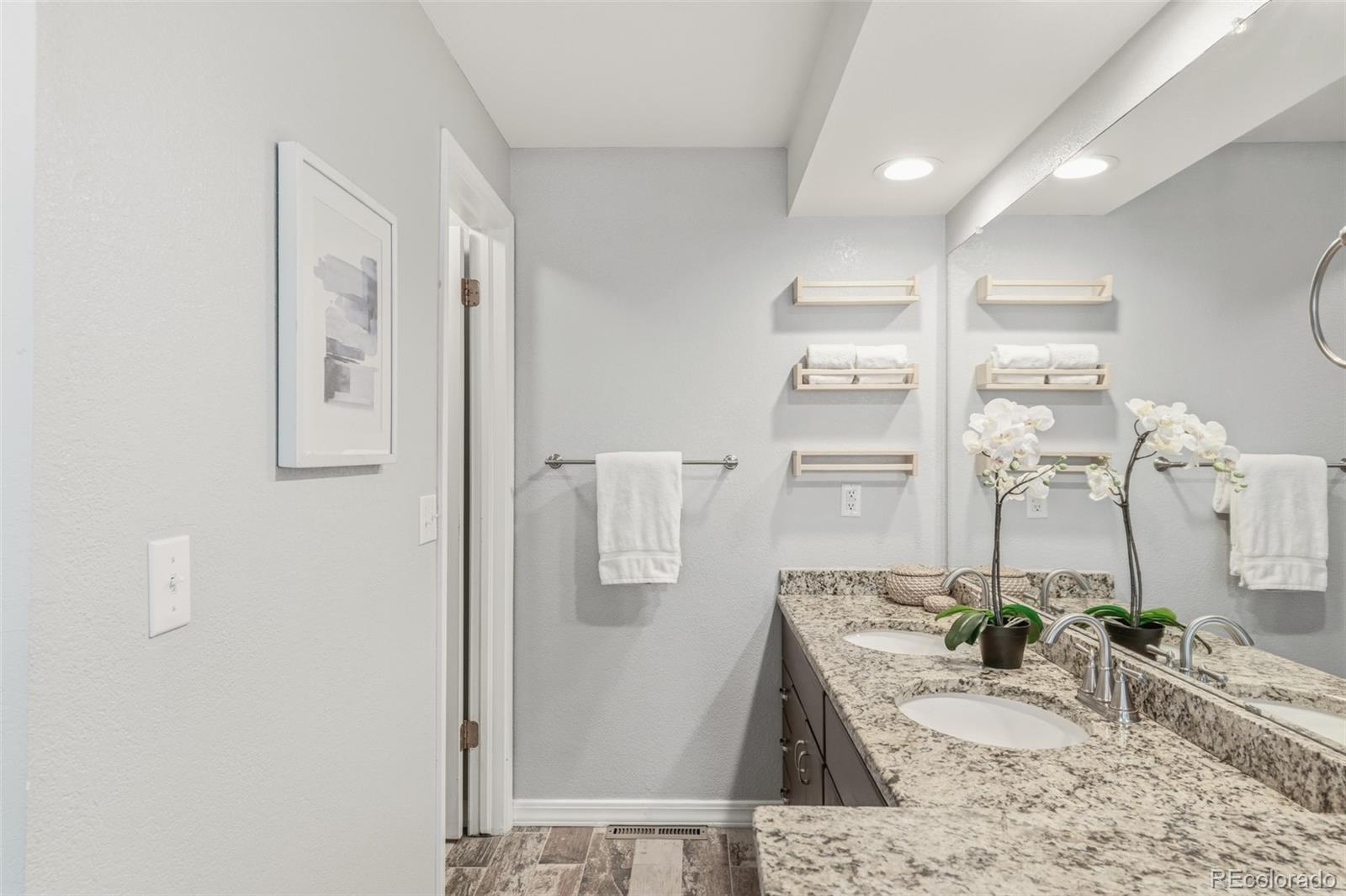 MLS Image #25 for 10715 e dorado avenue,englewood, Colorado