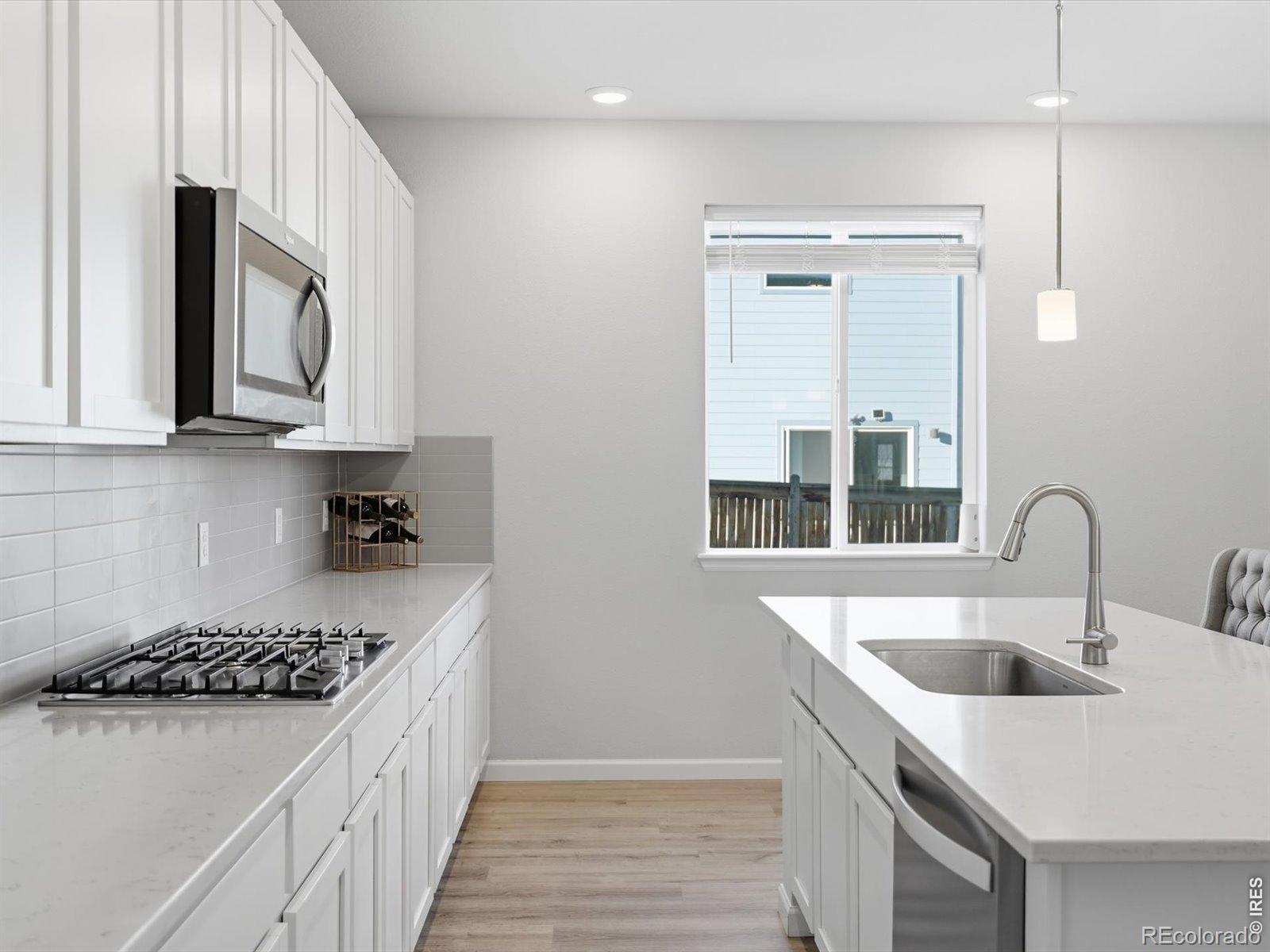 MLS Image #4 for 1333  loraine circle,lafayette, Colorado