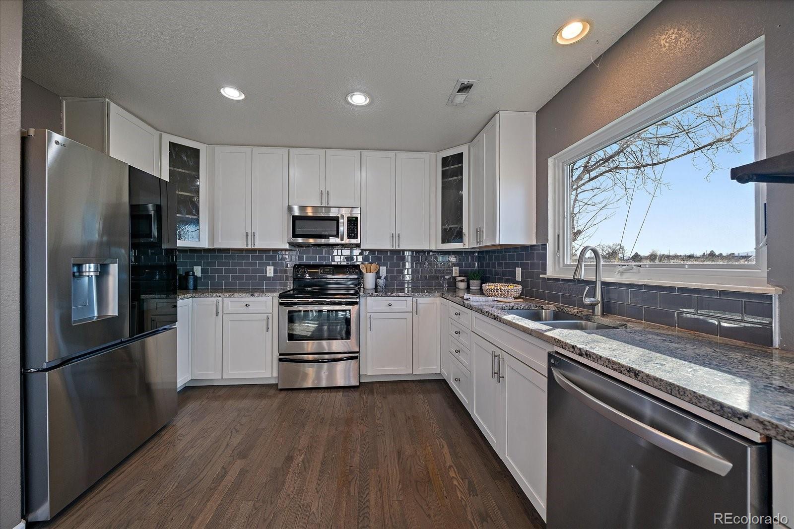 MLS Image #13 for 3643  dexter street,denver, Colorado