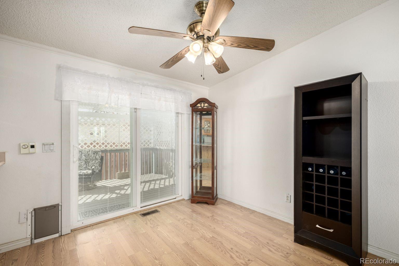MLS Image #10 for 9024  madeleine street,denver, Colorado