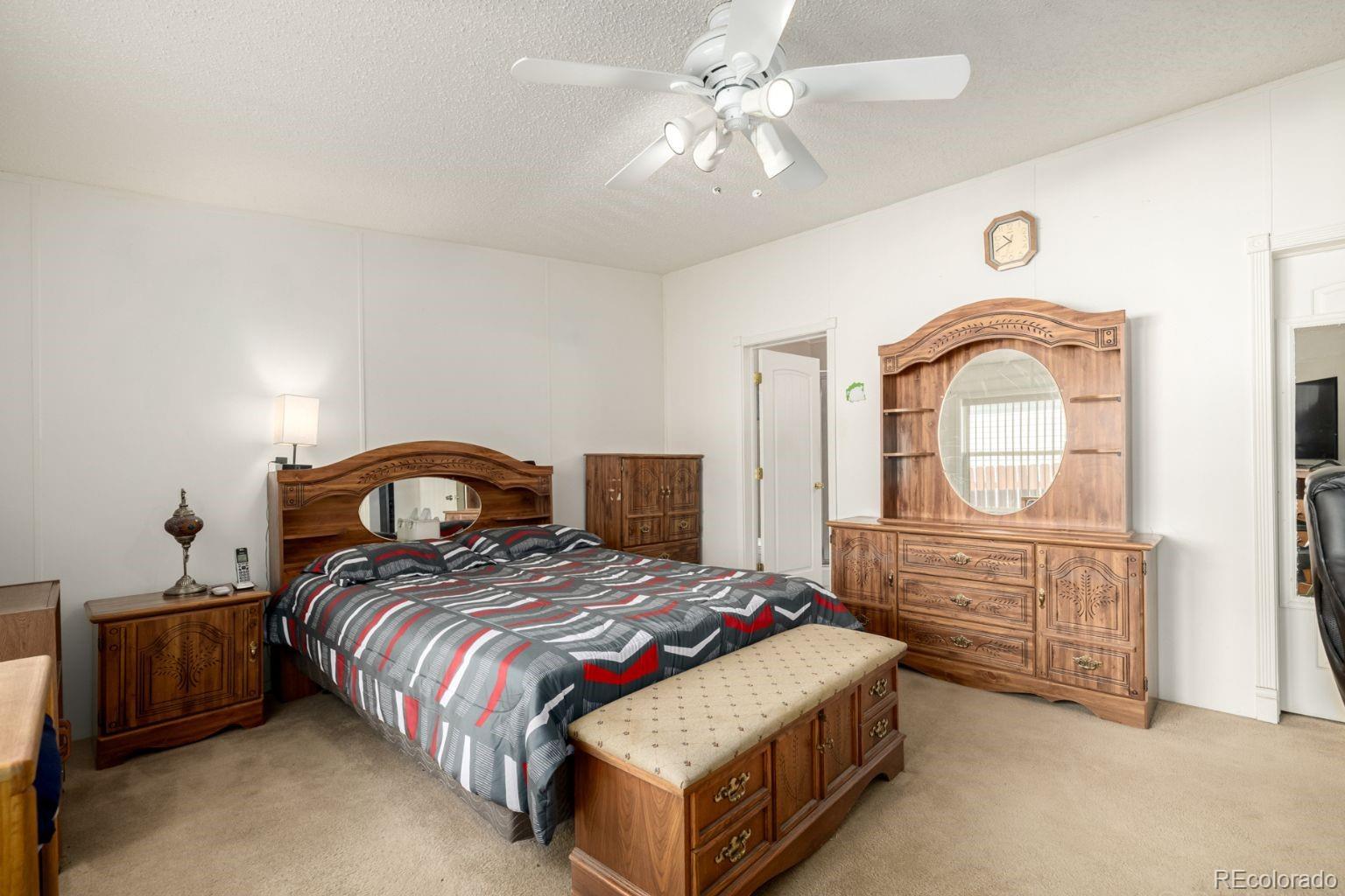 MLS Image #20 for 9024  madeleine street,denver, Colorado