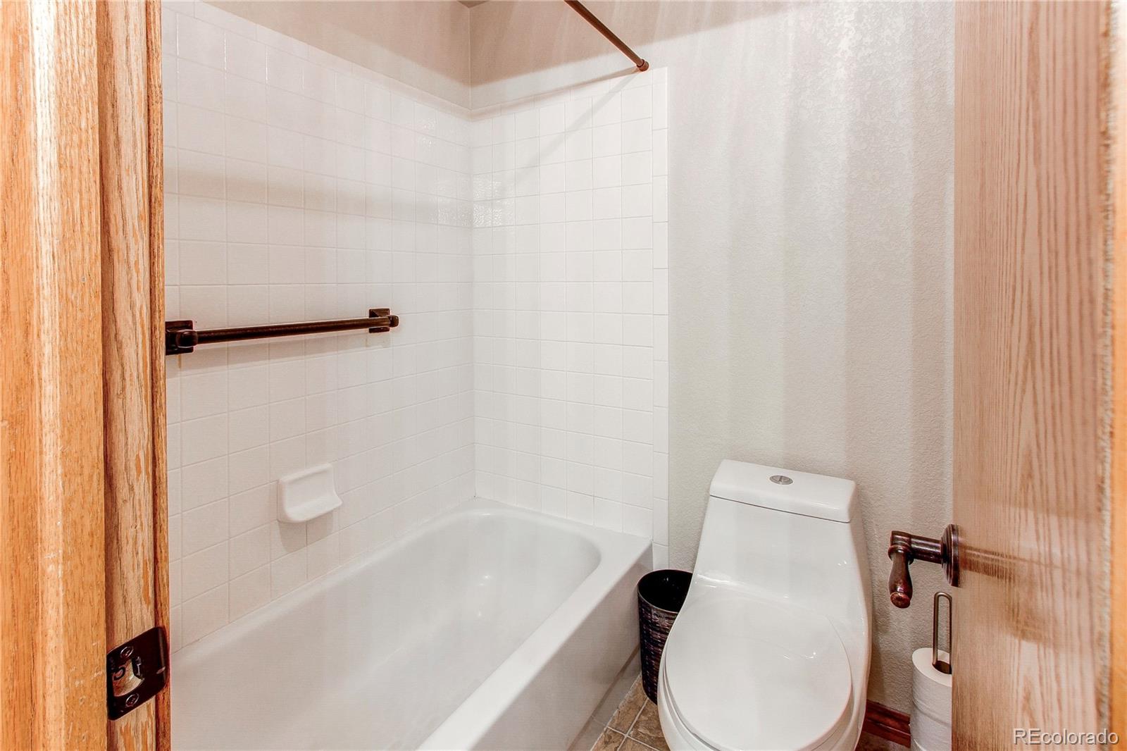 MLS Image #16 for 1678 s parkdale circle,erie, Colorado