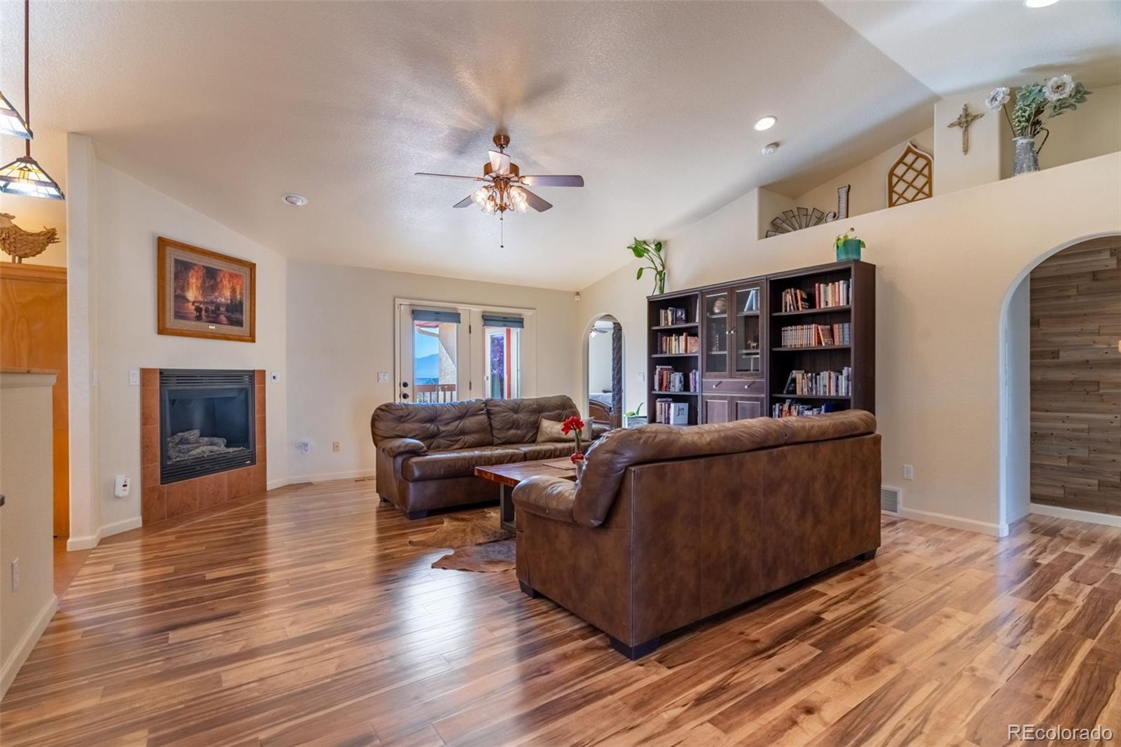 MLS Image #10 for 330  7th street,penrose, Colorado