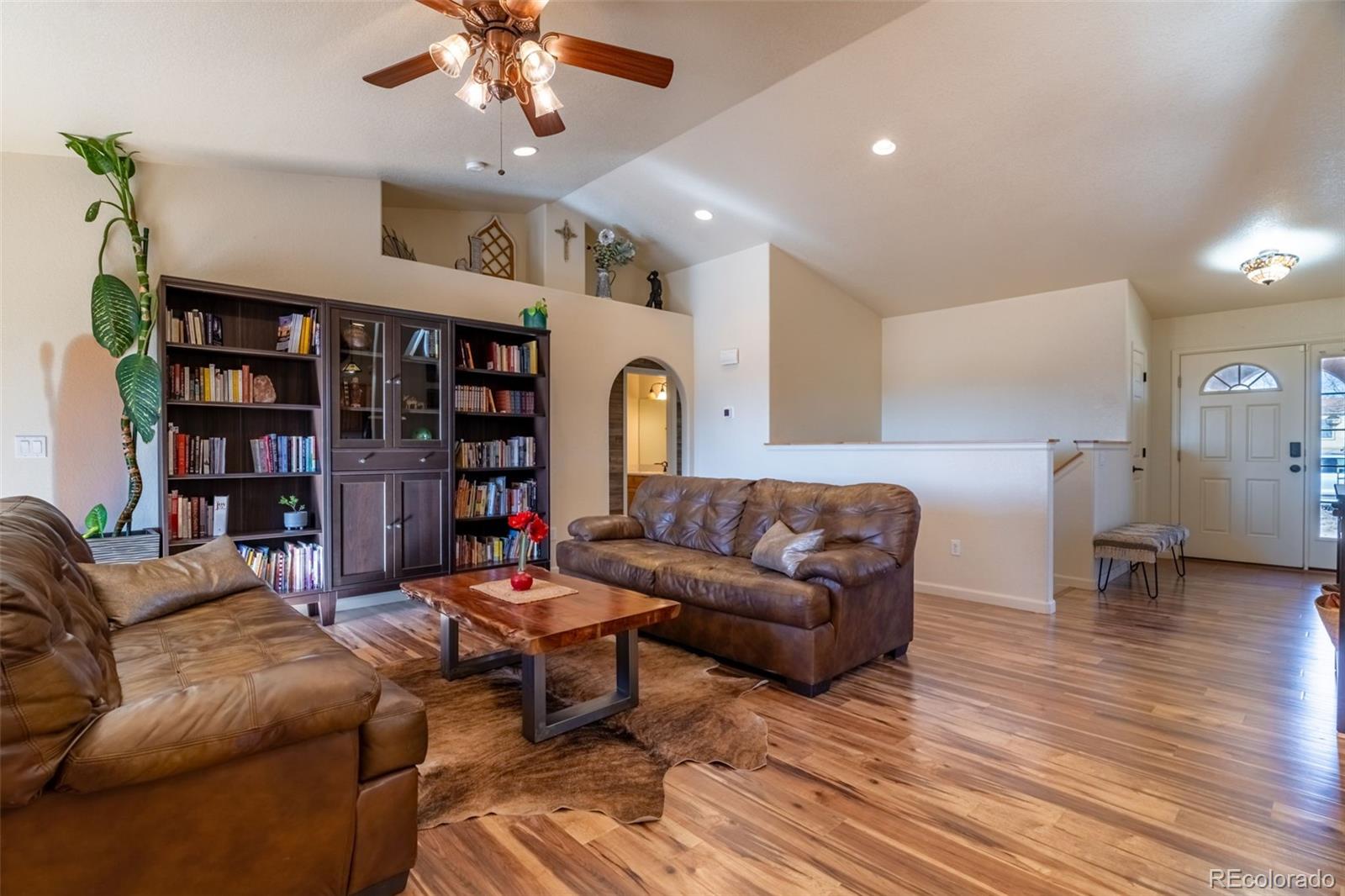 MLS Image #9 for 330  7th street,penrose, Colorado