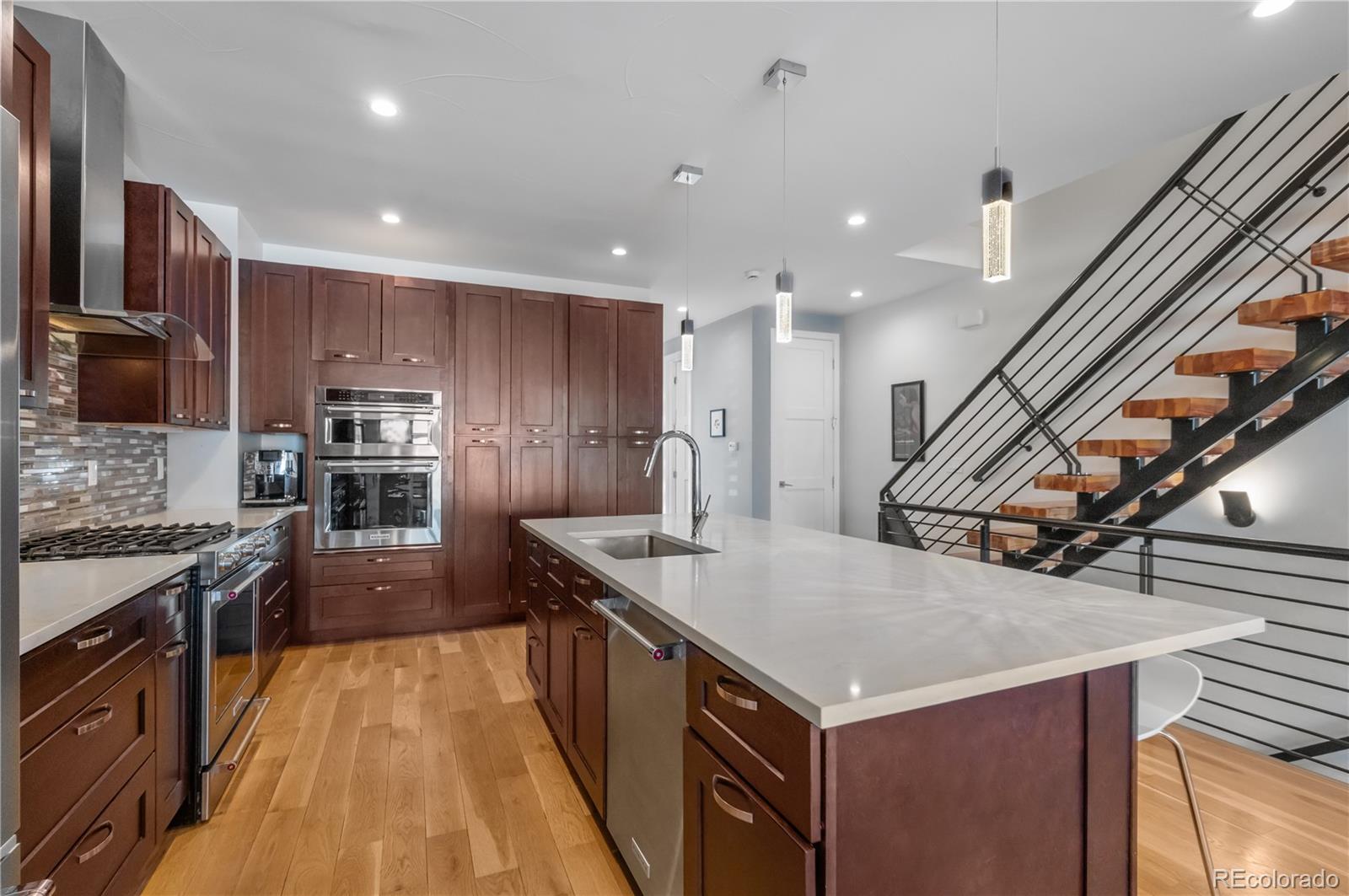 MLS Image #11 for 3970  vrain street,denver, Colorado