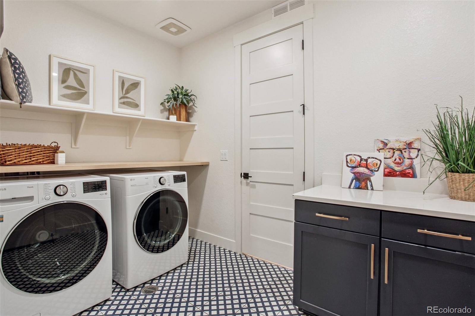 MLS Image #20 for 6241 n galena street,denver, Colorado