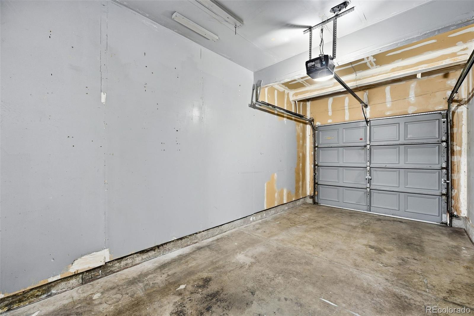 MLS Image #14 for 4882 e kentucky avenue a,denver, Colorado