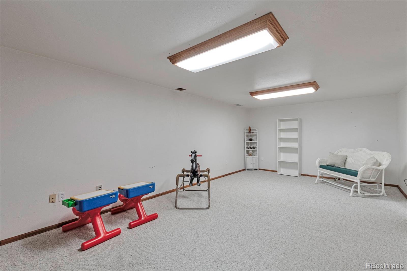 MLS Image #18 for 612 e nichols drive,littleton, Colorado
