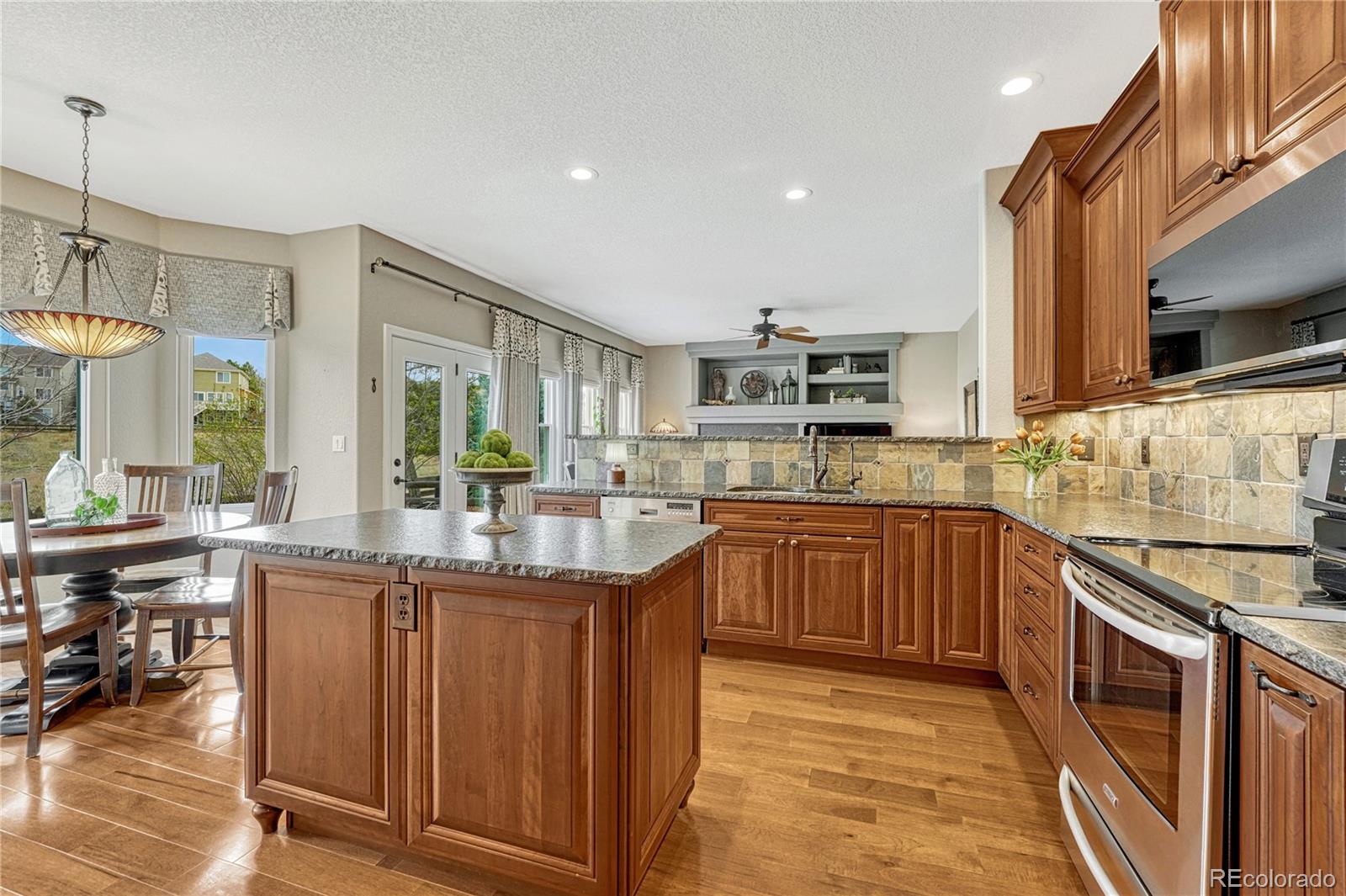 MLS Image #13 for 22315  quail run way,parker, Colorado
