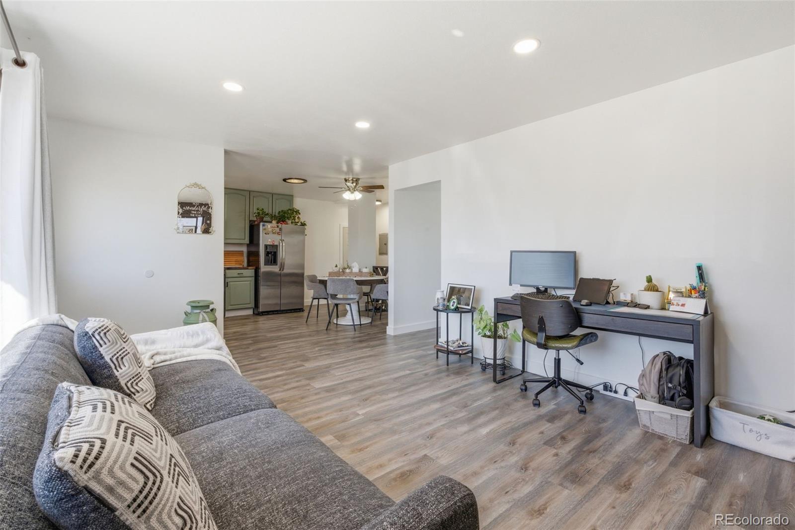 MLS Image #13 for 265  linda sue lane,northglenn, Colorado