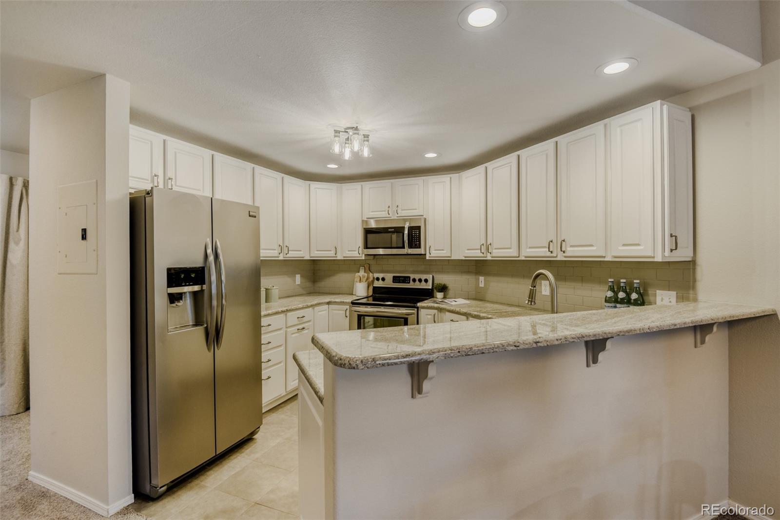 MLS Image #13 for 8693 e dry creek road 922,centennial, Colorado