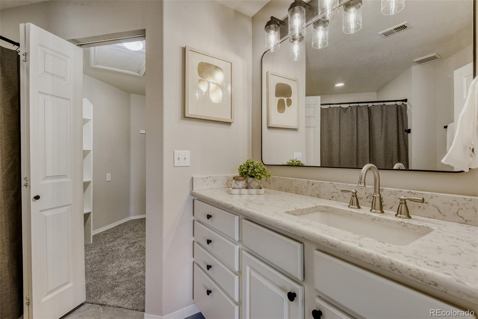 MLS Image #5 for 8693 e dry creek road 922,centennial, Colorado