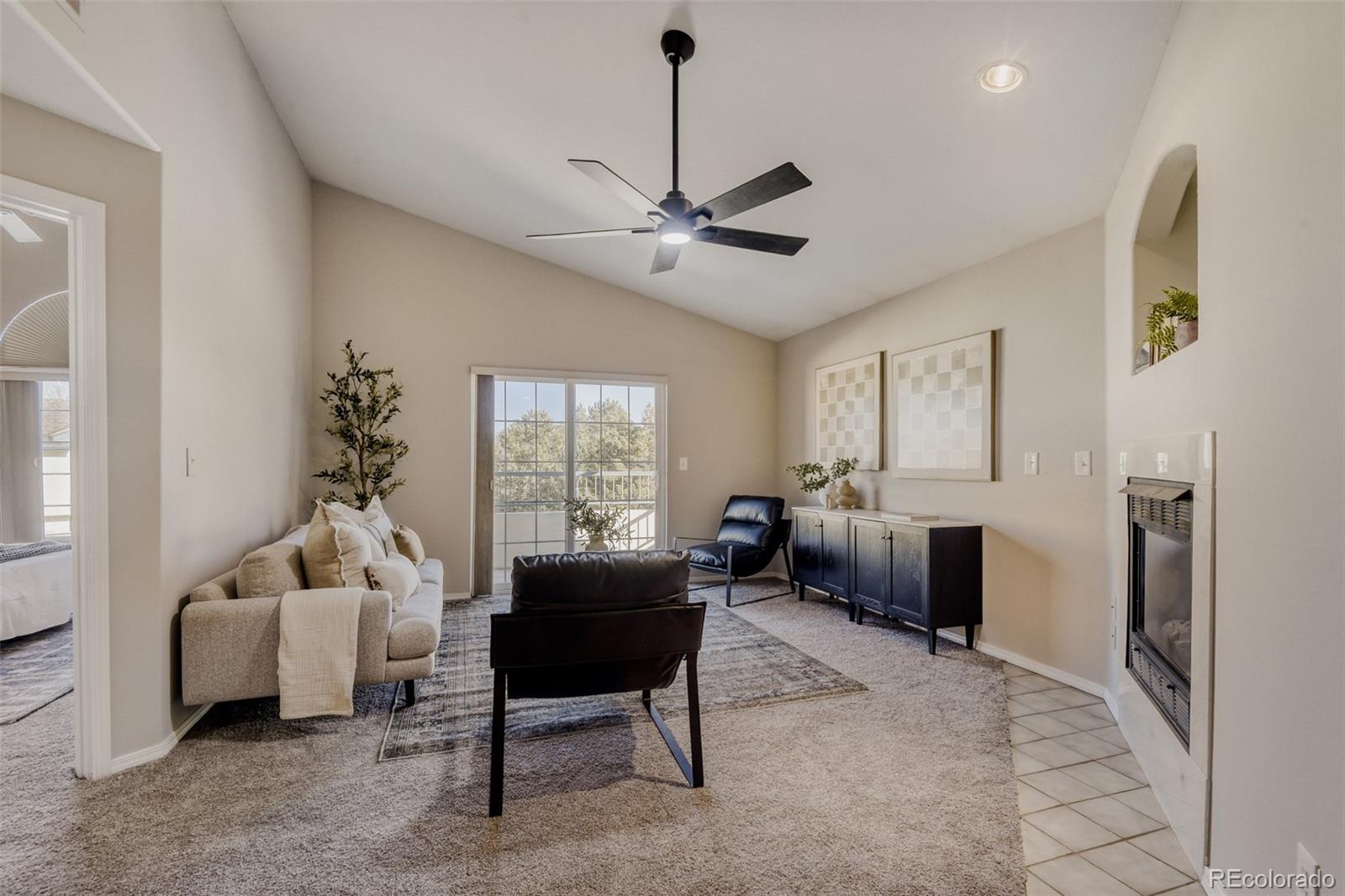 MLS Image #7 for 8693 e dry creek road 922,centennial, Colorado