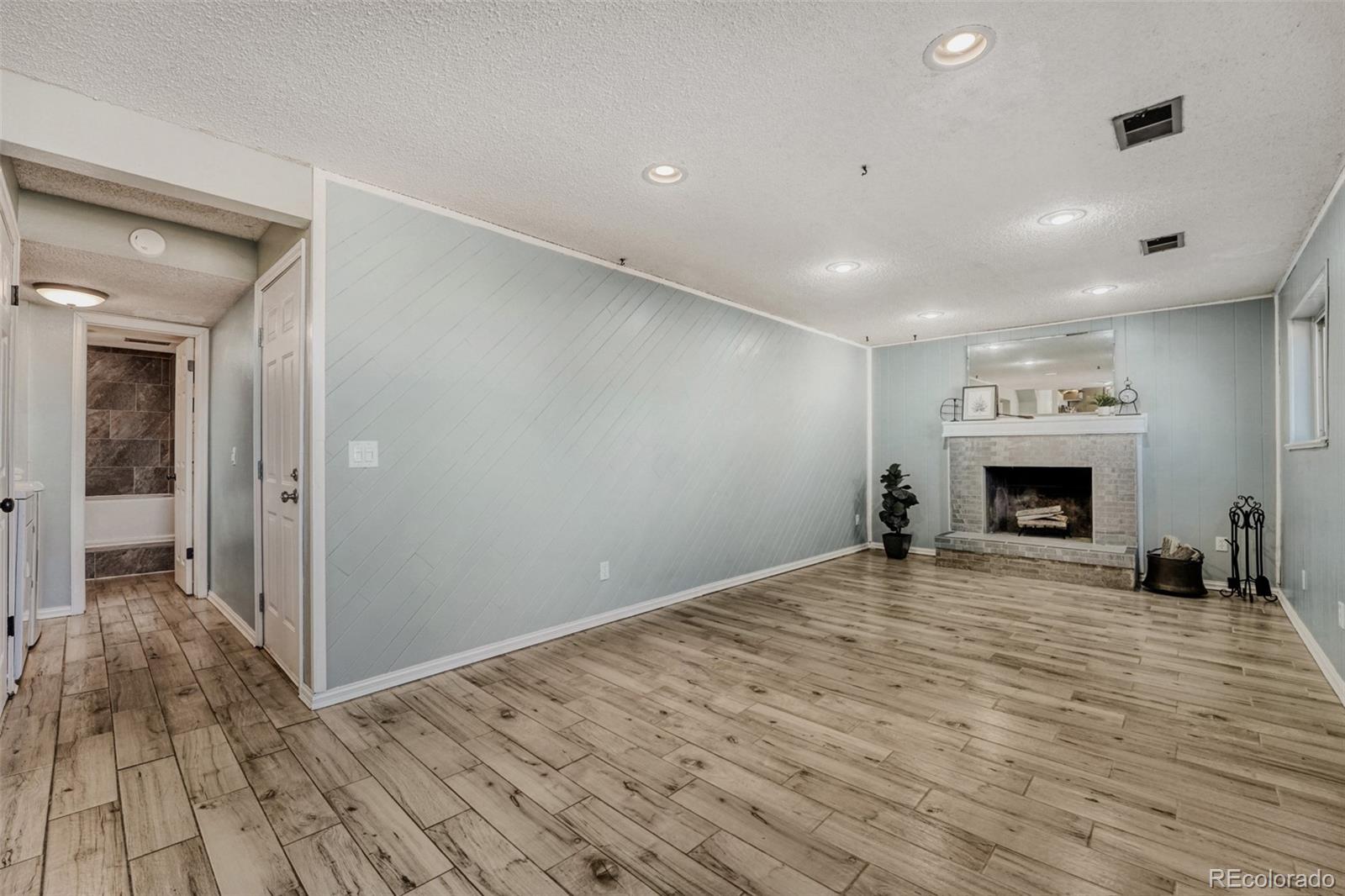 MLS Image #4 for 18893 e cornell avenue,aurora, Colorado