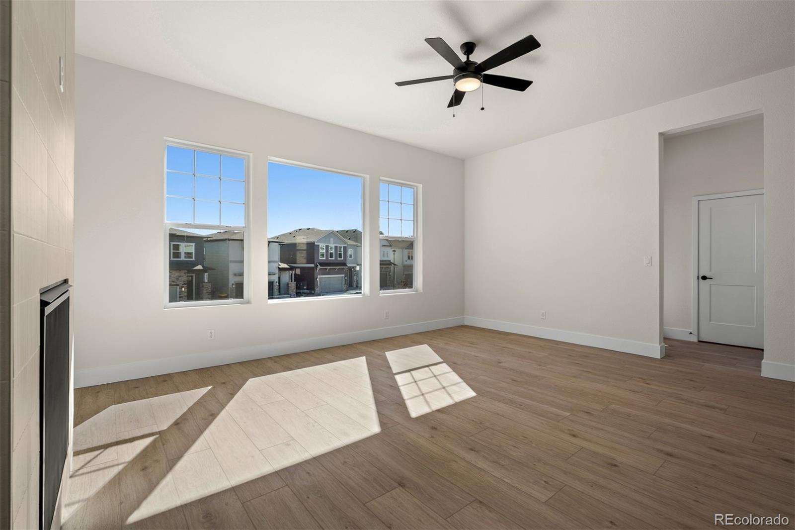 MLS Image #10 for 4534  peak crest view,colorado springs, Colorado