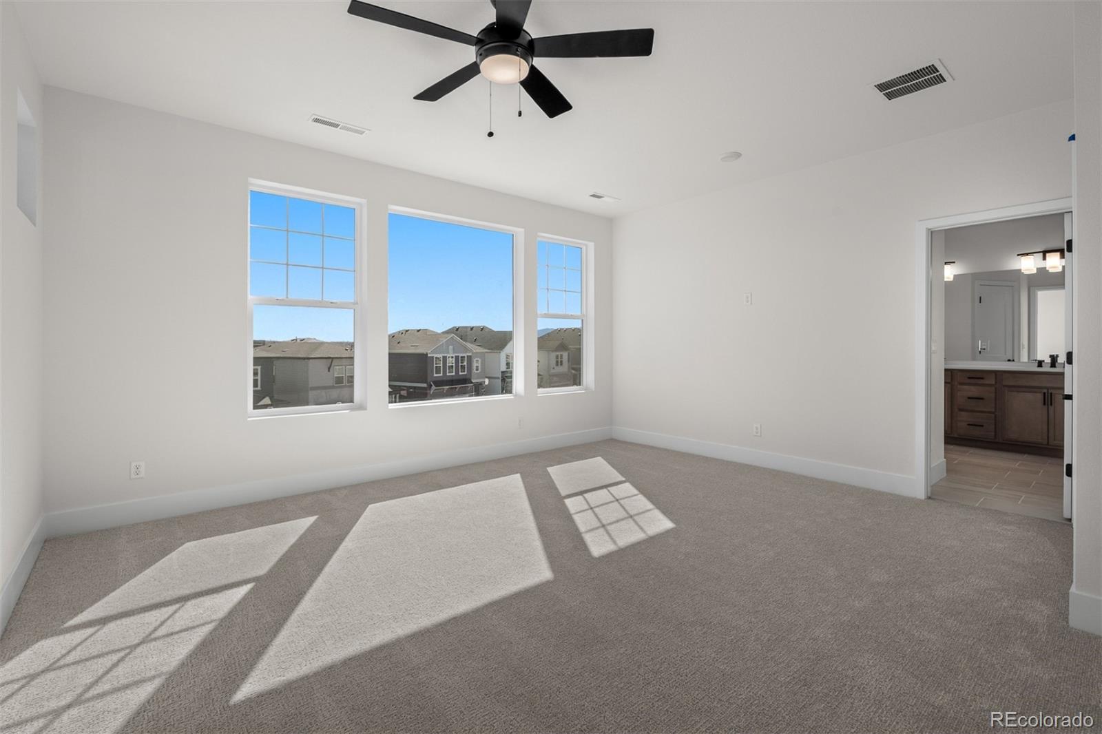 MLS Image #23 for 4534  peak crest view,colorado springs, Colorado