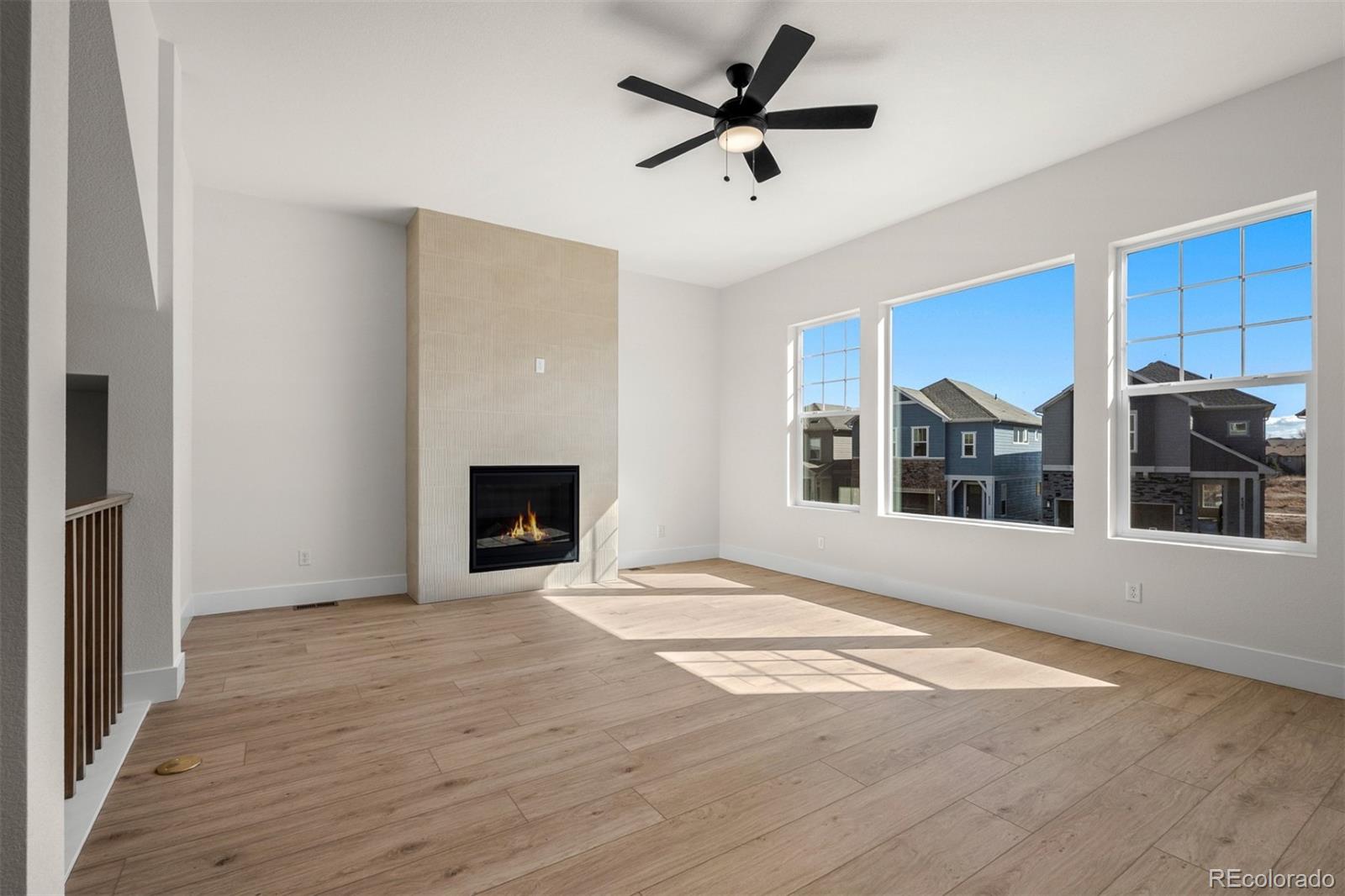 MLS Image #9 for 4534  peak crest view,colorado springs, Colorado