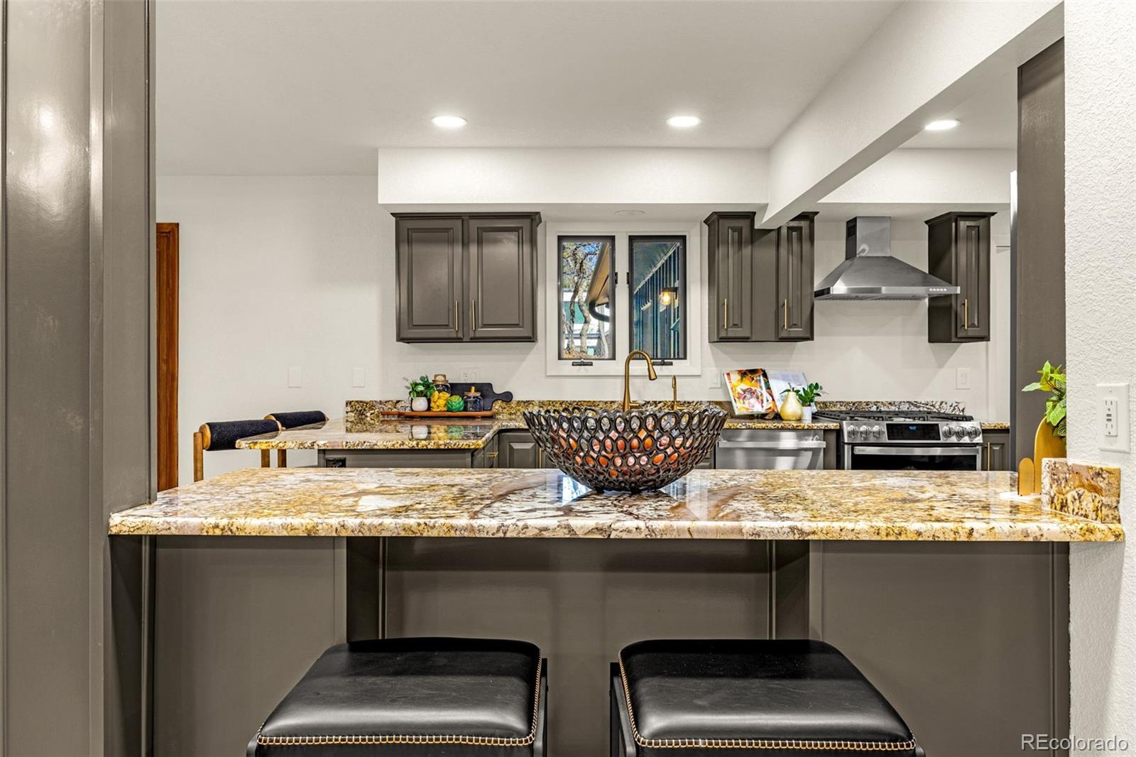MLS Image #10 for 26  leaming street,colorado springs, Colorado