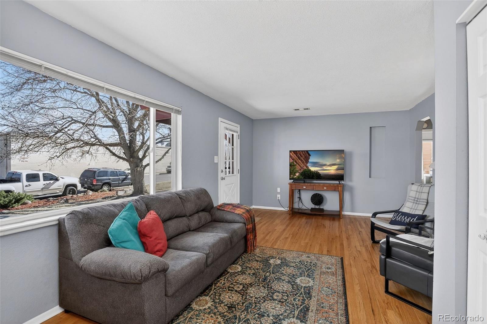 MLS Image #7 for 1415 s tennyson street,denver, Colorado