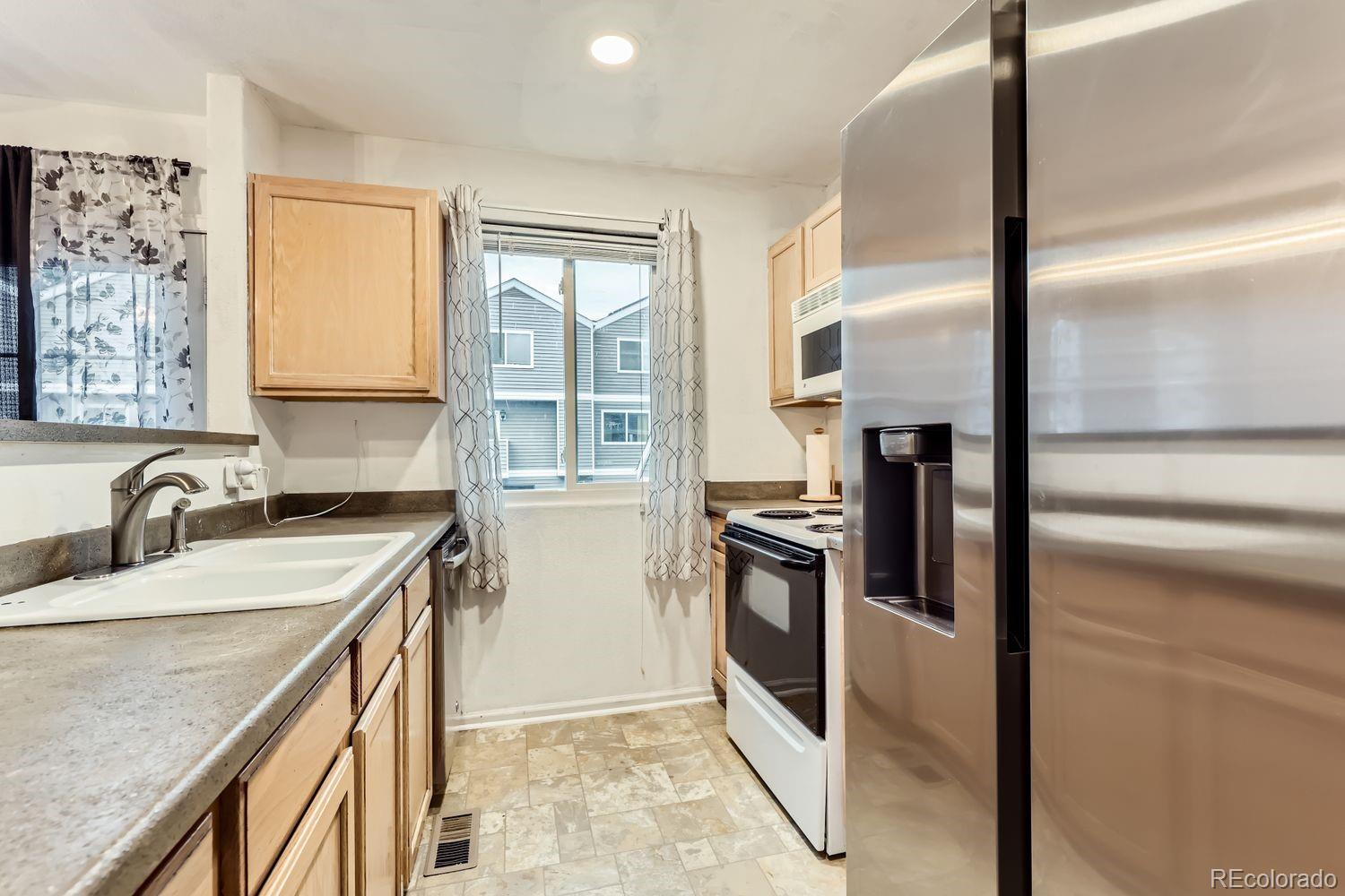 MLS Image #6 for 128 s moline street ,aurora, Colorado