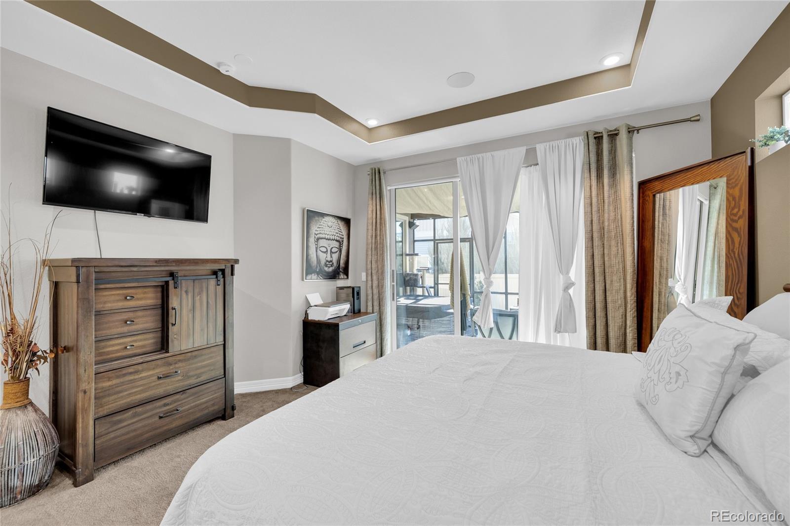 MLS Image #14 for 20384 e 53rd drive,denver, Colorado