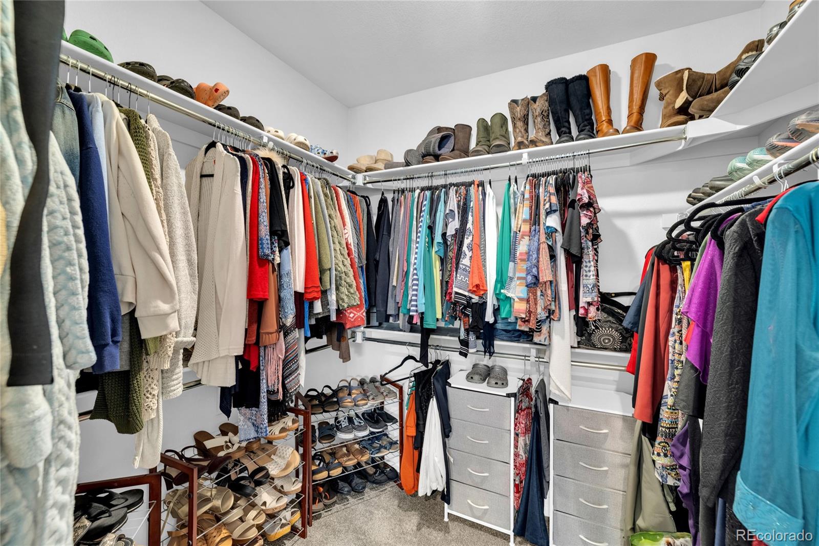 MLS Image #15 for 20384 e 53rd drive,denver, Colorado