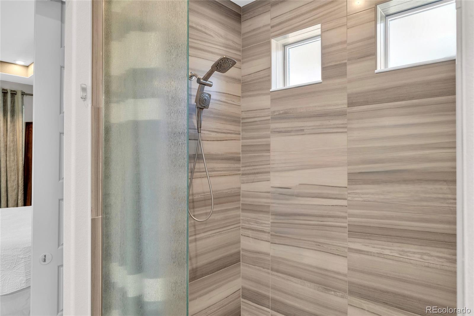 MLS Image #32 for 20384 e 53rd drive,denver, Colorado