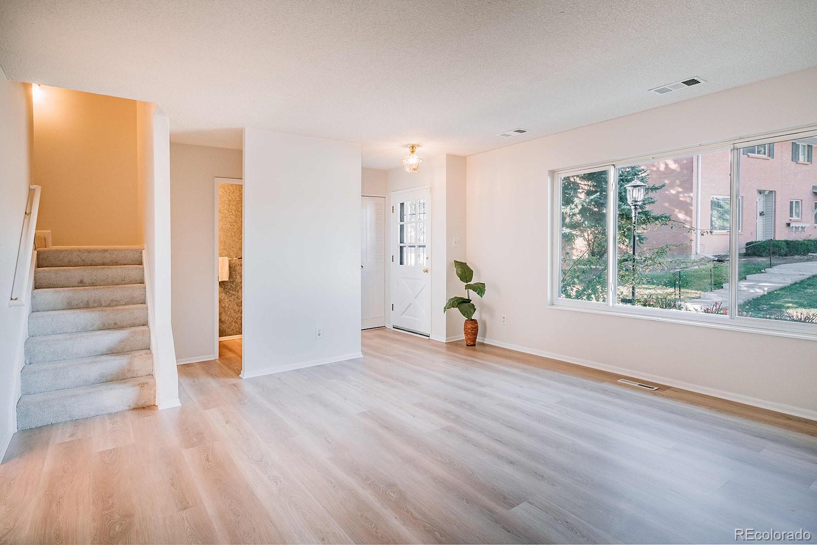 MLS Image #10 for 9133 e mansfield avenue ,denver, Colorado