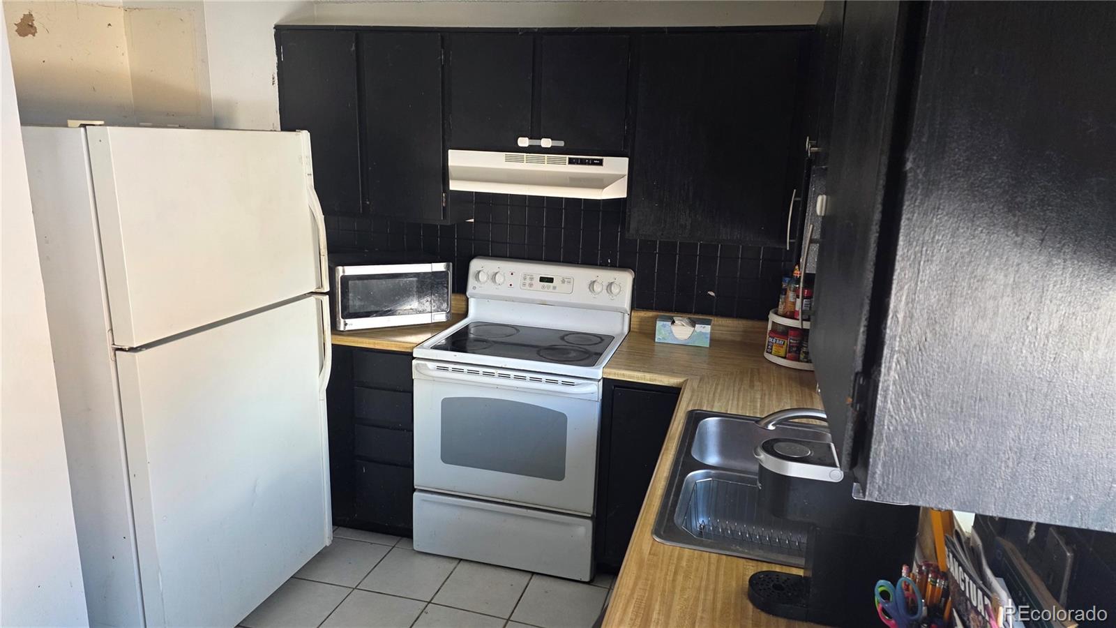 MLS Image #9 for 3771 s danube circle,aurora, Colorado