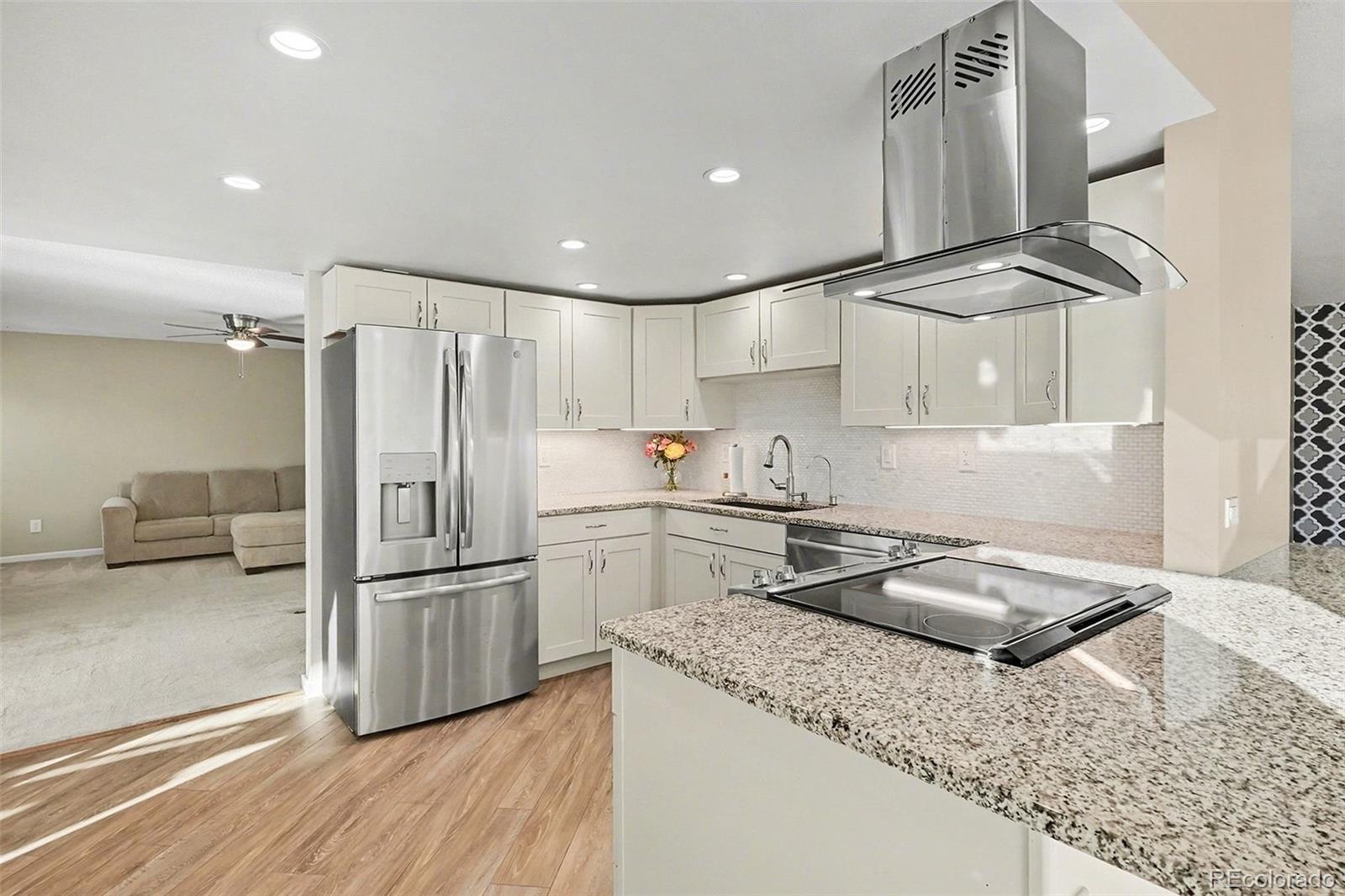 MLS Image #11 for 4993 s evanston street,aurora, Colorado