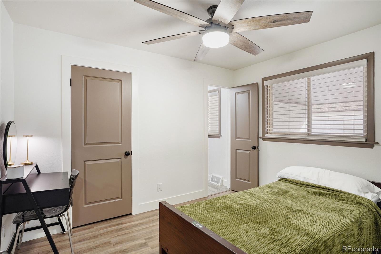 MLS Image #24 for 11550 e 2nd avenue,aurora, Colorado