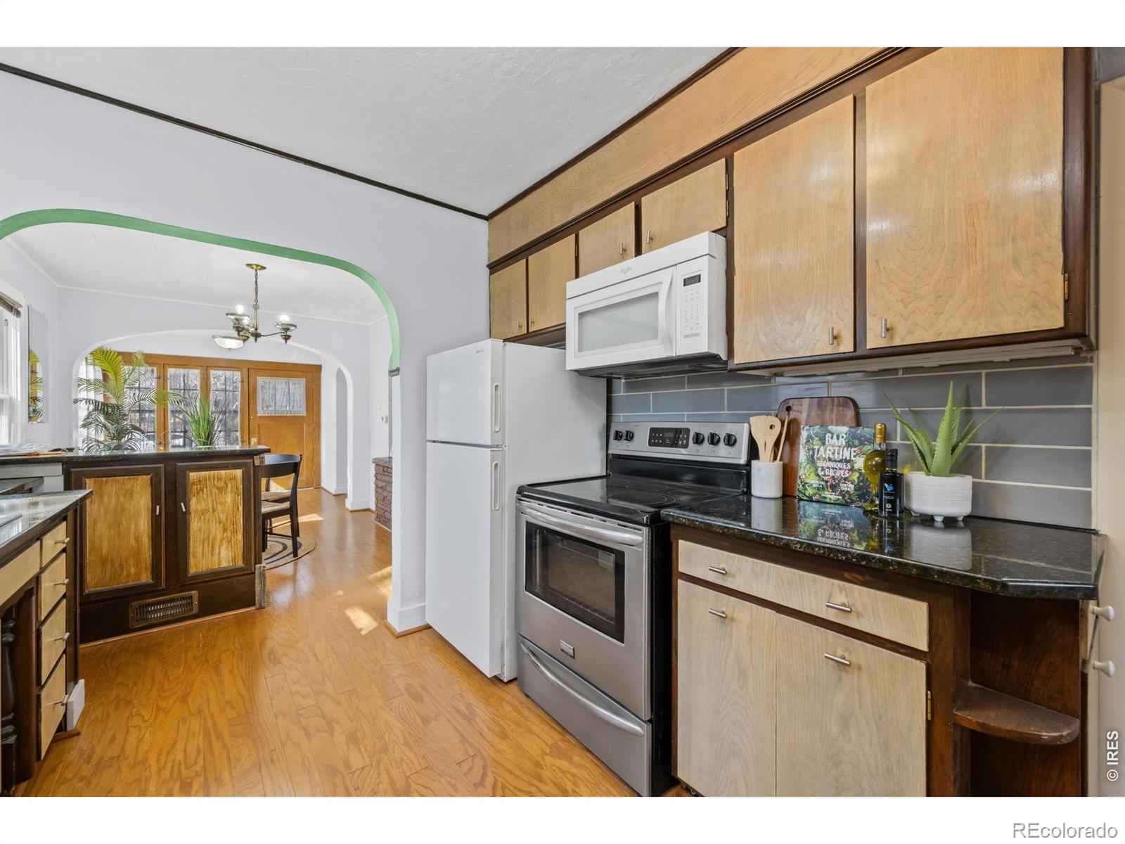 MLS Image #13 for 832  gay street,longmont, Colorado