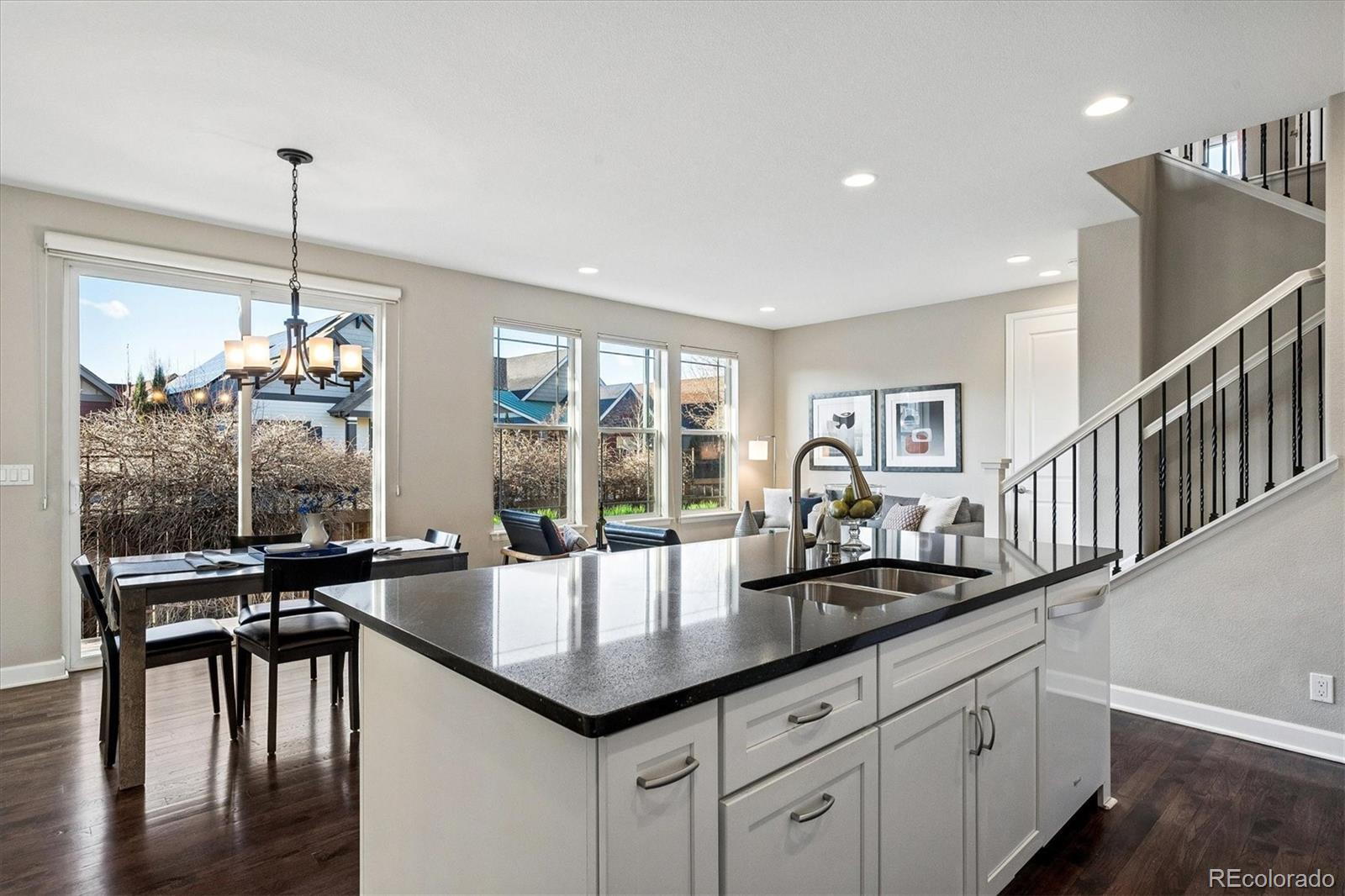 MLS Image #7 for 11003 e 28th place,denver, Colorado